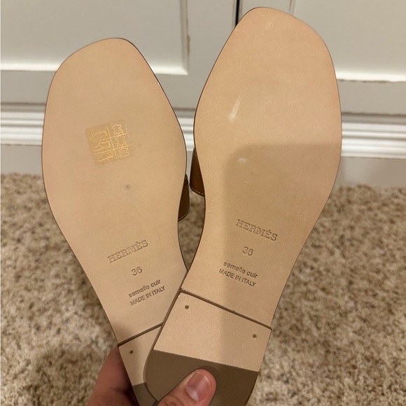 Hermes Tan Brown Oran H Slide Leather Sandals - Picture 4 of 12